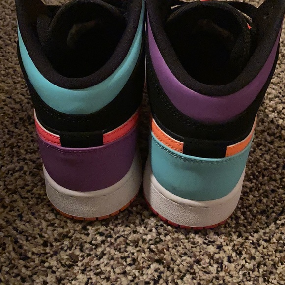 Jordan 1 - Picture 6 of 8